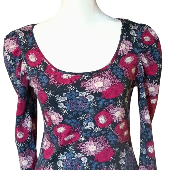 XXI Forever21 Floral Print Women's Mini Dress Sz M Stretchy Blue Pink - Picture 4 of 7